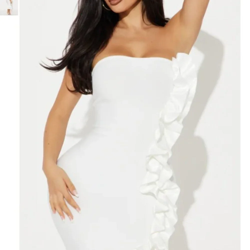 NWT Ruffled Strapless Dress - Picture 4 of 4